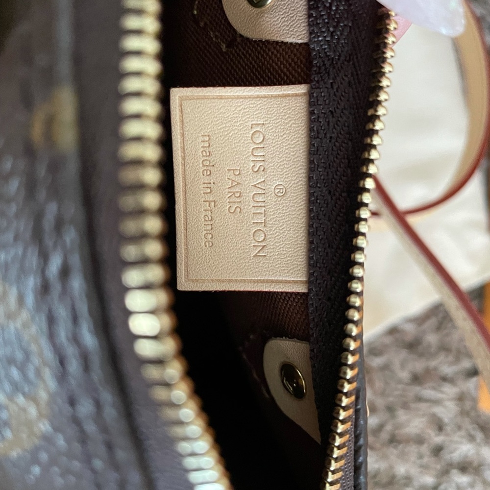 Louis Vuitton Speedy nano - Picture 7 of 9